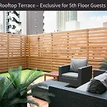 M/W Hotel